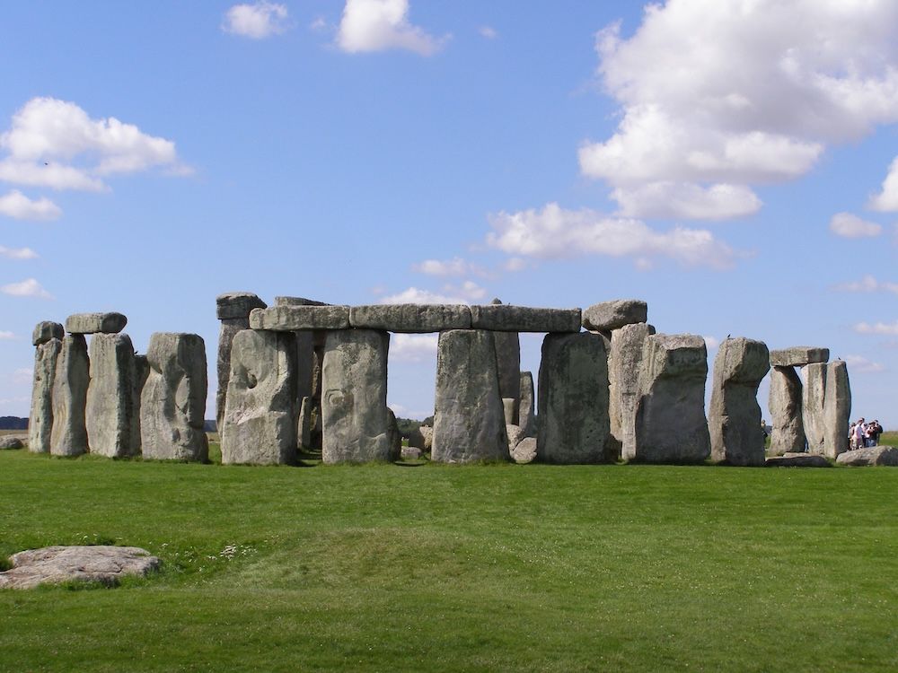 🏛️ A Perfect Day Trip from London to Stonehenge